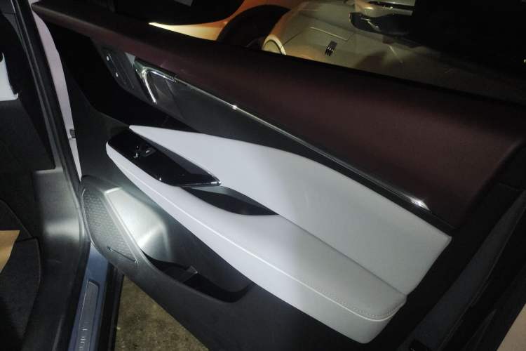 Used Buick E4 2023 Deluxe Edition
