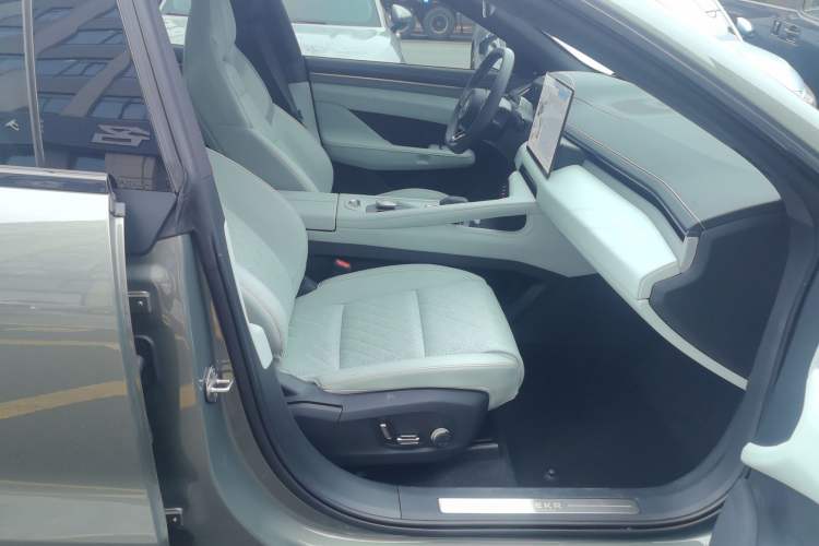 Used Zeekr 001 2024 WE Edition 95 kWh All-Wheel Drive
