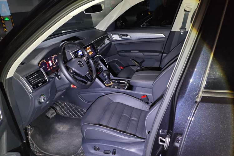 Used Volkswagen Teramont 2020 Revised Version 330TSI Two-Wheel Drive Luxury Edition