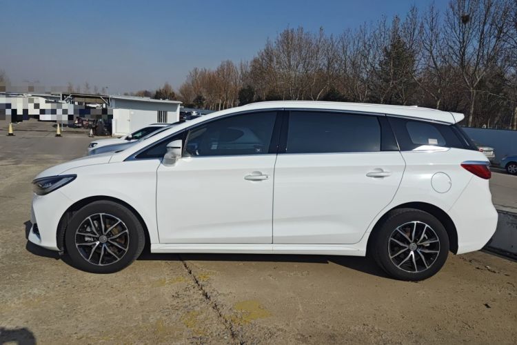 Used BYD Song MAX 2017 1.5T Automatic Smart Connect Prestige 7-Seater
