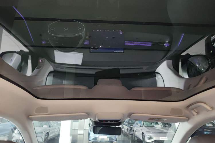 Used XPeng G6 2025 625 Long-Range Max Flagship Edition Headliner