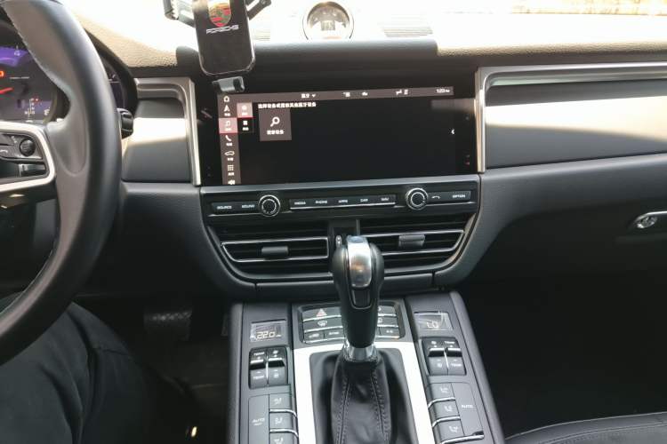 Used Porsche Macan 2020 Macan 2.0T Audio And AC Panel