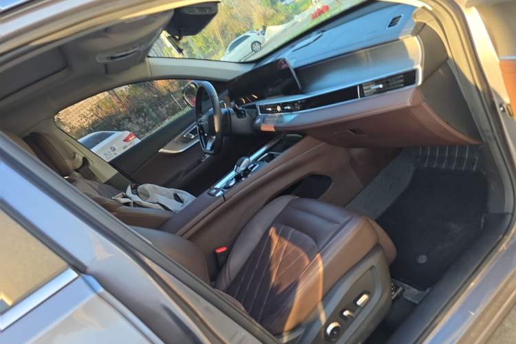 Used Chery Tiggo 8 PRO 2024 Champion Edition 290T Two-Wheel Drive Peak Version 5 Seats
