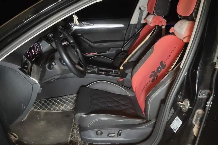 Used Volkswagen Magotan GTE Plug-in Hybrid 2022 GTE Luxury Model
