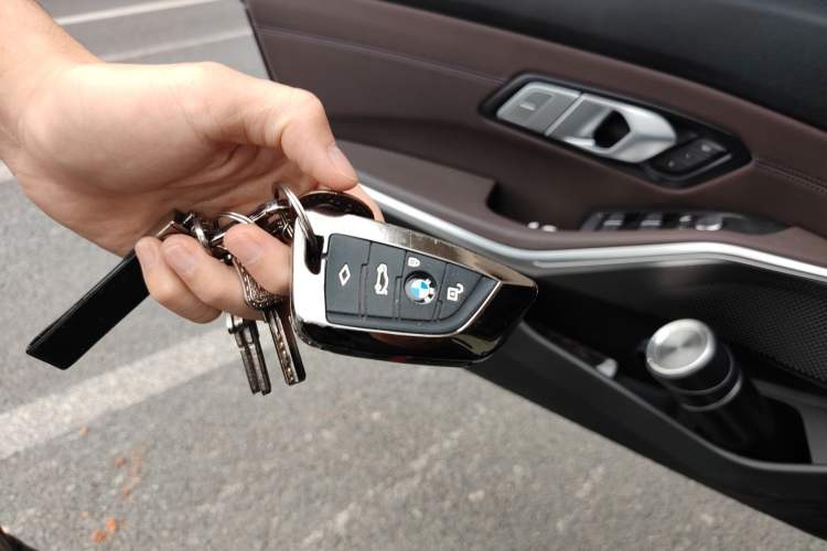 Used BMW 3 Series 2021 Second Facelift 325Li M Sport Package
