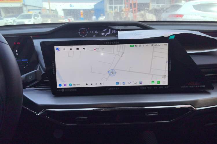 Used Oshan Z6 2022 Blue Whale 1.5T DCT Luxury Model