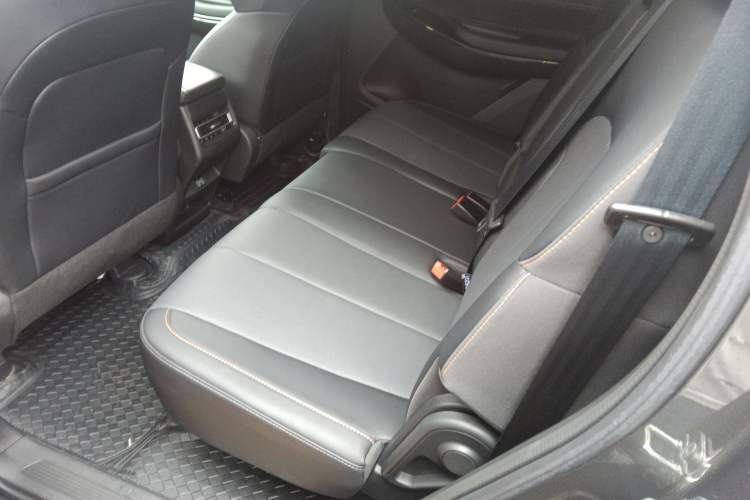 Used Changan X7 PLUS 2024 1.5T Automatic Luxury 7-Seater
