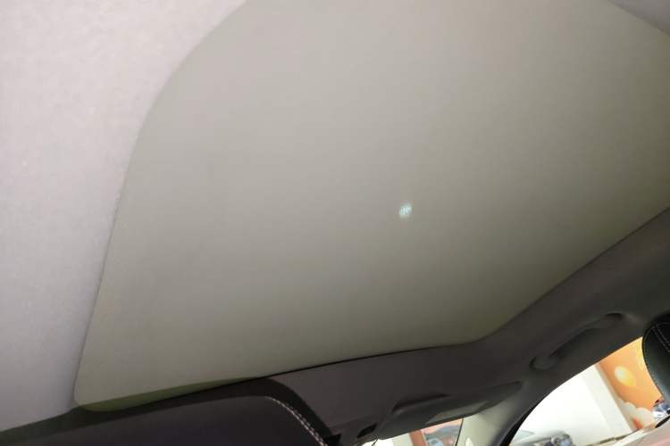 Used Mercedes-Benz GLA 2015 GLA 200 Fashion Model
