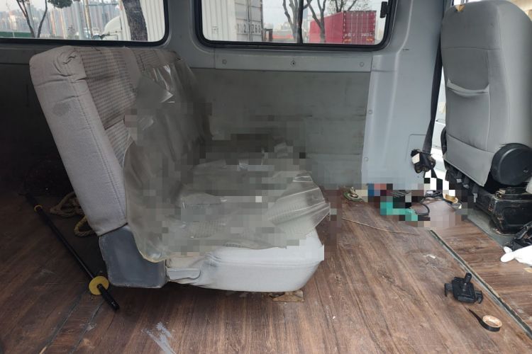 Used Iveco Power Daily 2017 2.5T Classic A32 Mid-Roof 6-7 Seater Bus 47Z5
