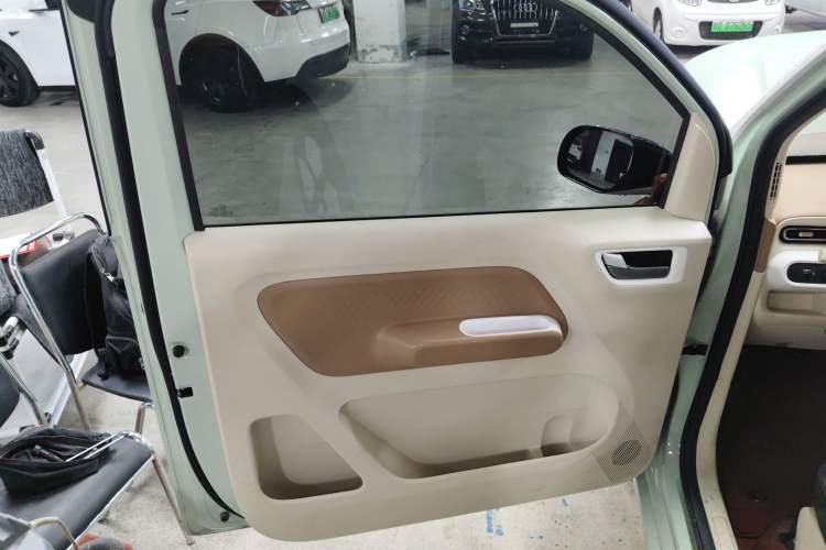 Used Wuling Hongguang MINIEV 2024 3rd Generation 215km Advanced Version