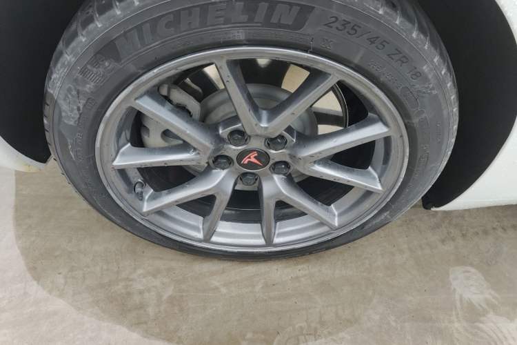 Used Tesla Model 3 2022 Rear-Wheel-Drive Version Exterior 5