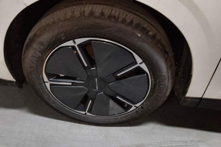 Used SAIC MAXUS Dajia 7 2024 Revised Version Super Hybrid Long-Range Edition Enjoyment Version
