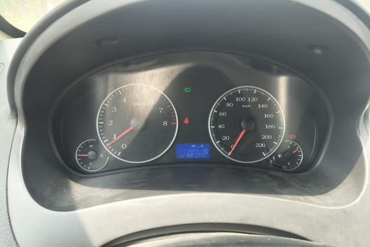 Used Geely Auto Diamond 2016 1.5L Manual Elite Edition