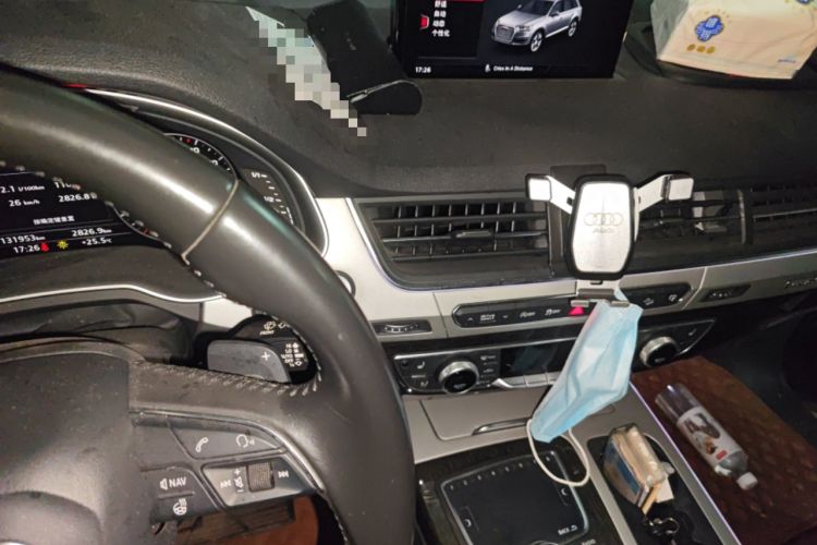 Used Audi Q7  Audio And AC Panel