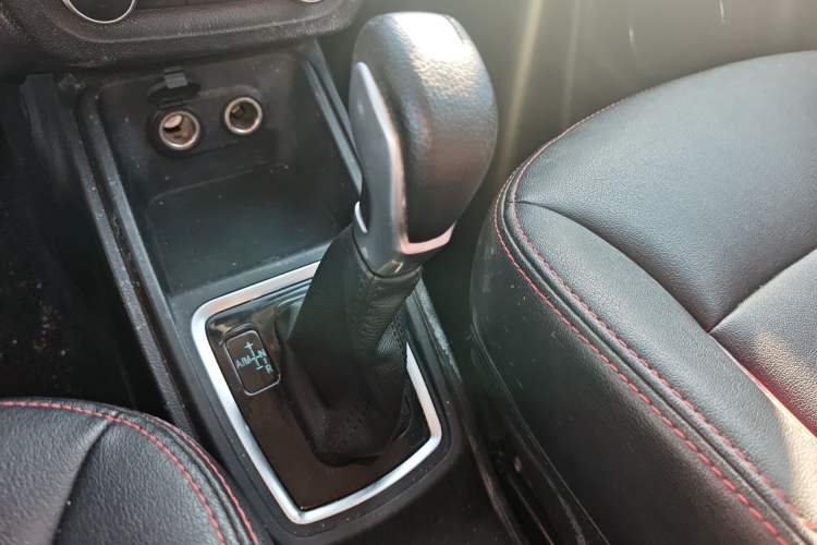 Used Haval H1 2016 Blue Label 1.5L AMT Luxury Model