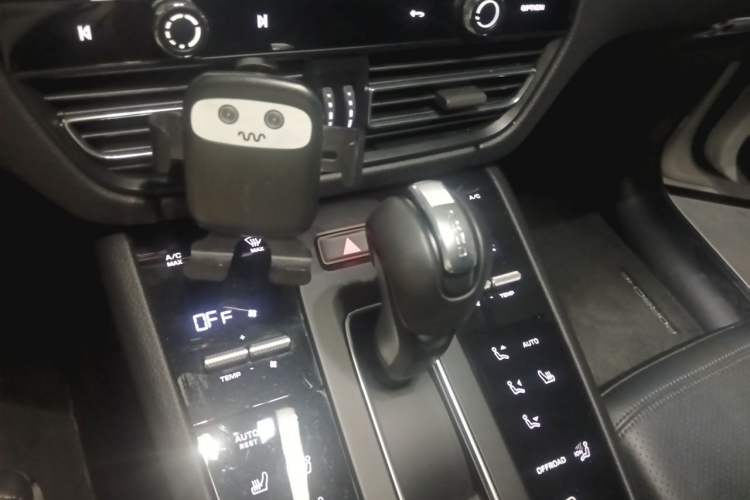 Used Porsche Macan 2023 Macan 2.0T