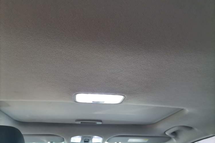 Used Hyundai Elantra (6th Generation / Lingdong) 2016 1.6L Automatic ZhiXuan · Luxury Version Headliner