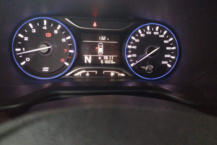 Used GAC Trumpchi GS3 2017 150N Automatic Elite Edition Odometer Close Up