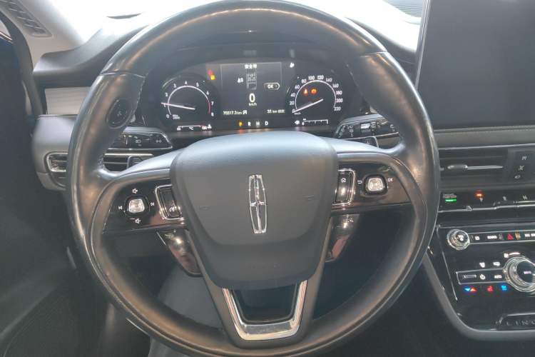 Used Lincoln Corsair 2021 2.0T Two-Wheel Drive Deluxe Edition