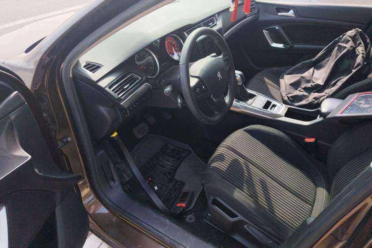 Used Peugeot 408 2015 1.2T Automatic Luxury Edition
