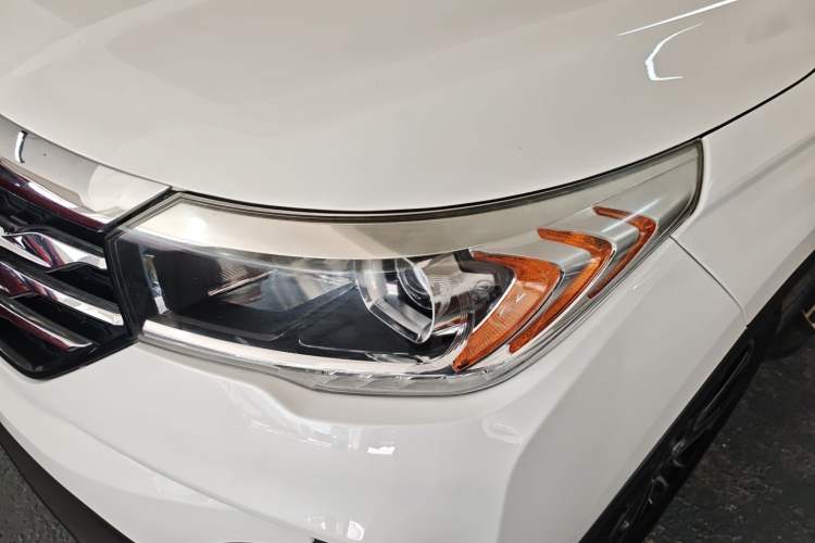 Used GAC Trumpchi GS4 2015 200T Manual Luxury Edition Left Front Headlight