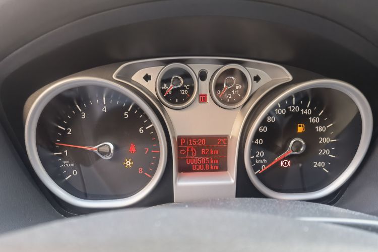 Used Ford Focus 2011 Sedan 1.8L Automatic Fashion Edition
