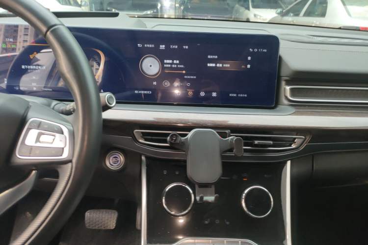 Used EXEED Lanyue 2021 400T Two-Wheel Drive Starlight Pro Edition 7-Seater
