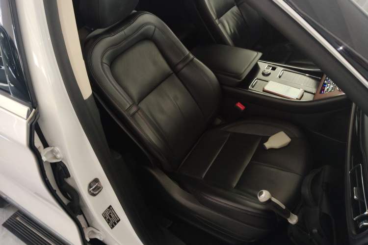 Used Lincoln Aviator 2020 3.0T V6 Four-Wheel Drive Premium Edition