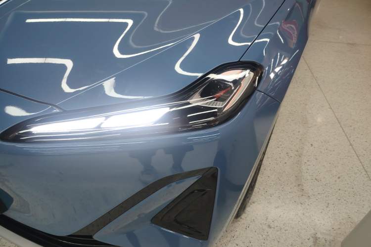 Used Hongqi Tiangong 06 2025 660 4x4 Smart Selection Edition
