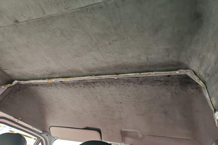 Used Ford Classic Transit 2015 2.8T Diesel Multi-Function Vehicle Short Wheelbase 6-Seater Mid-Roof Edition JX493ZLQ4