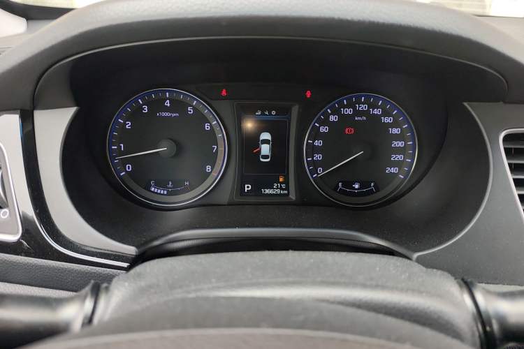 Used Hyundai Mistra 2014 1.8L Automatic Deluxe DLX Model Instrument Cluster