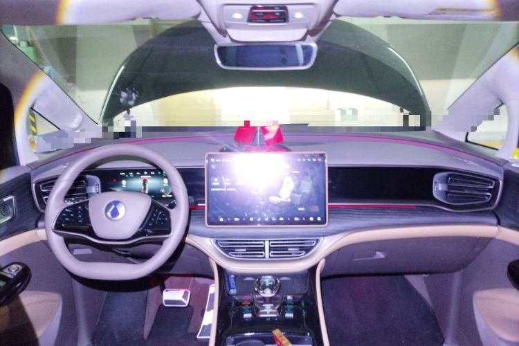 Used Denza D9 2022 DM-i 970 Four-Wheel Drive Prestige Model