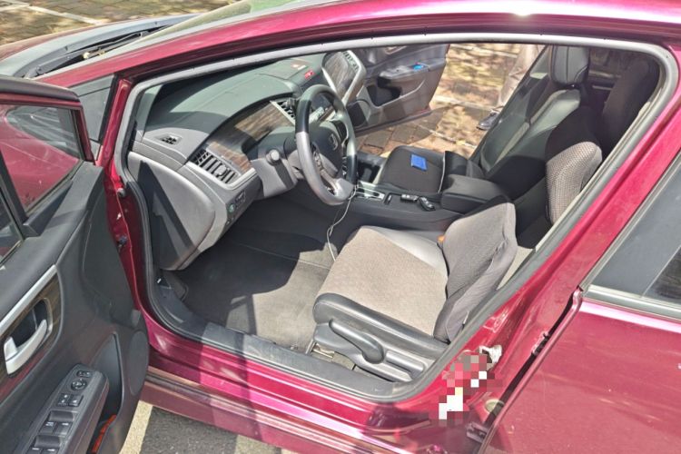 Used Honda Jade 2017 1.8L automatic Comfort version 5 seats
