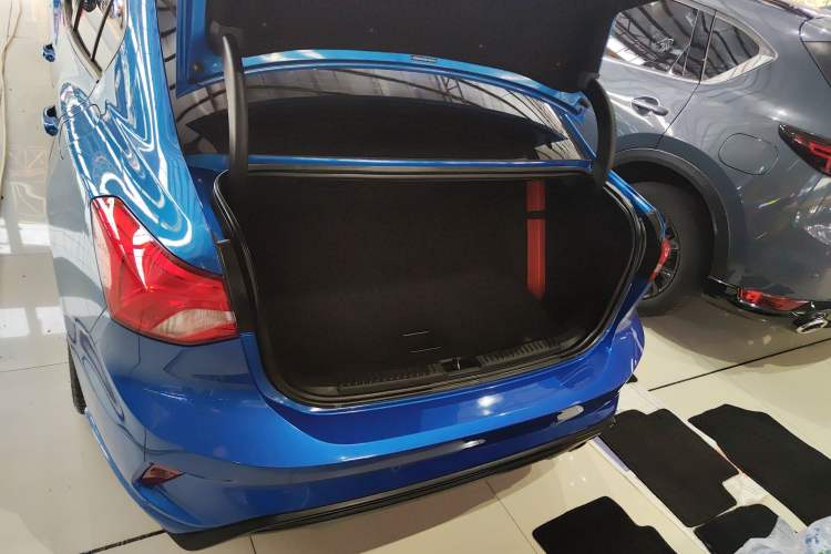 Used Ford Focus 2021 Sedan EcoBoost 180 Automatic ST Line