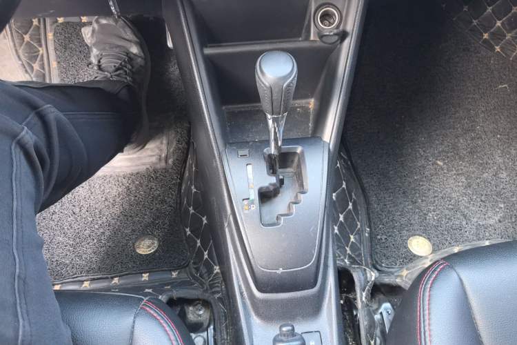 Used Toyota YARiS L Zhi Xuan 2016 Revised 1.5E CVT Charming Edition