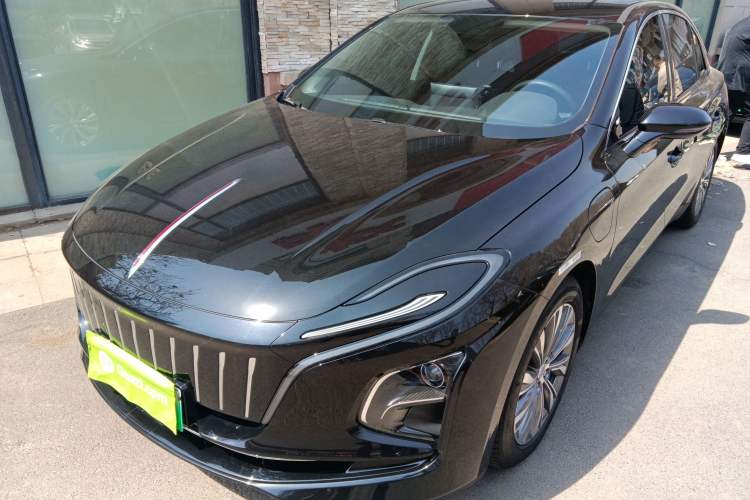 Used Hongqi E-QM5 2024 610 km PLUS