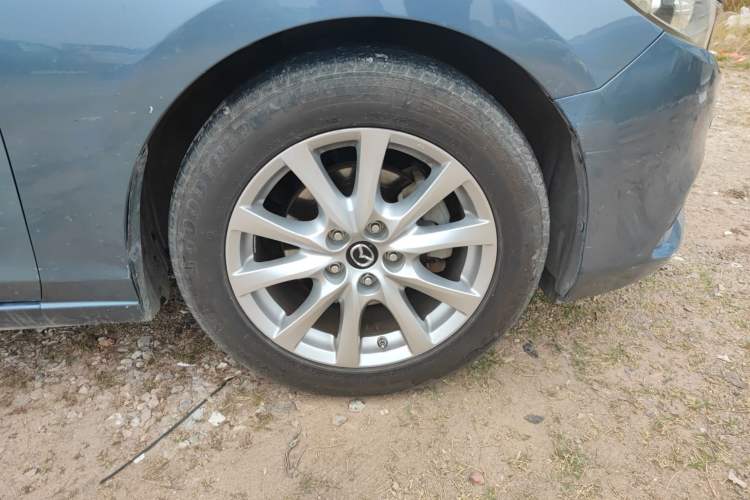 Used Mazda Atenza 2014 2.0L Blue Sky Luxury Edition
