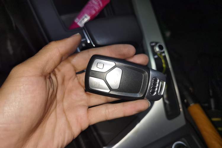 Used Audi A4L 2020 40 TFSI Fashion Dynamic Model
