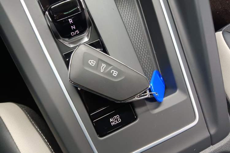 Used Volkswagen Golf 2024 280TSI DSG Pro 50th Anniversary Edition
