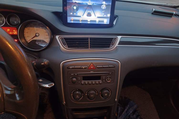 Used Peugeot 308 2013 1.6L Automatic YouShang Model Audio And AC Panel