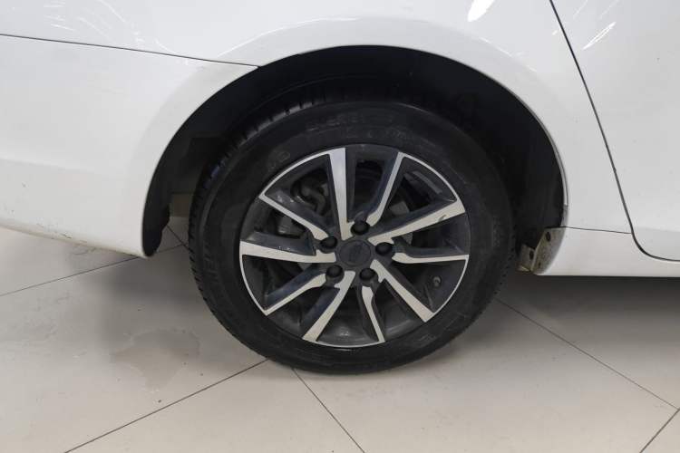 Used Geely Auto Emgrand 2020 1.5L CVT Upward Version

