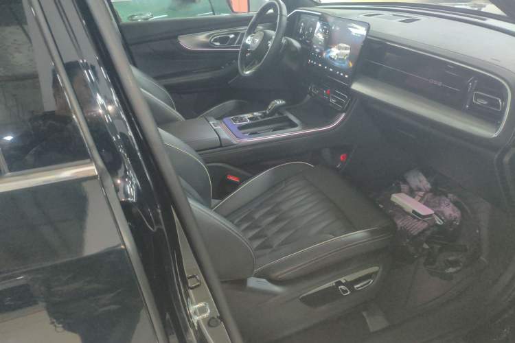 Used GAC Trumpchi GS8 2022 Flagship Series 2.0 TGDI Two-Wheel-Drive Prestige Edition (7 Seats)