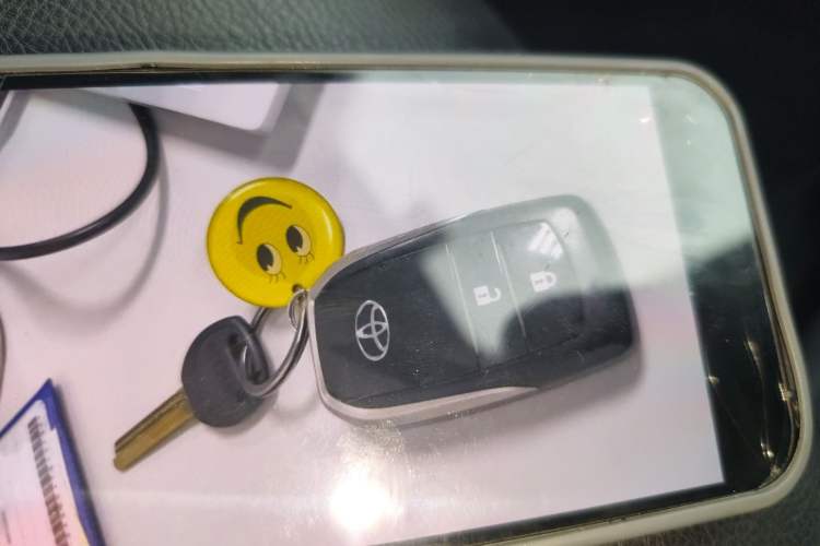 Used Toyota RAV4 2019 2.0L CVT Two-Wheel Drive Fashion X Limited Edition China V Standard