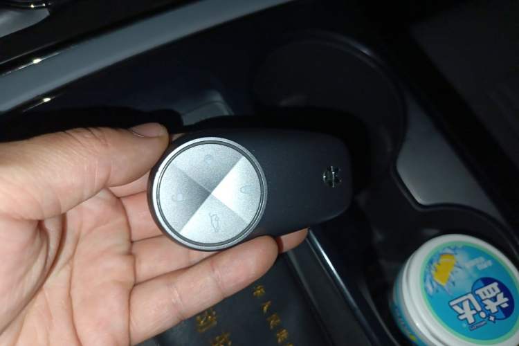 Used Nio ES6 2019 420 km Sport Version Vehicle Key