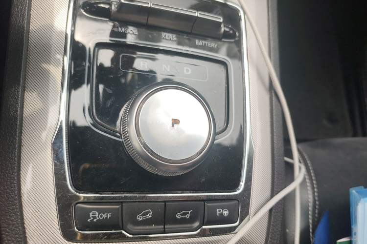 Used Roewe RX5 New Energy 2017 ERX5 EV400 Electric Internet Supreme Edition
