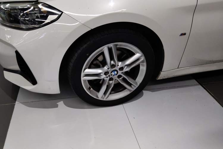 Used BMW 1 Series 2019 118i M Sport Package Left Front Wheel Hub