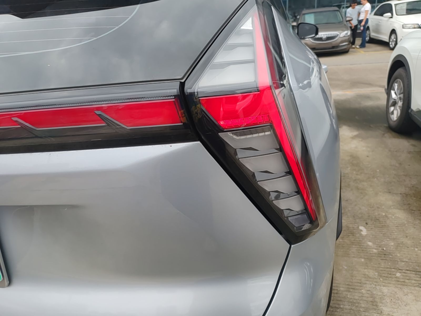 Geely Auto FX11 2023 1.5TD DCT Prestige Edition — снимка 9