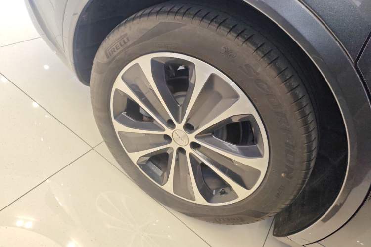 Used Hima Luxeed R7 2025 Range-Extended Version 251 km Max