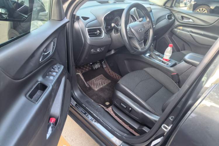 Used Chevrolet Equinox 2018 535T Automatic Chijie Edition Driver Seat