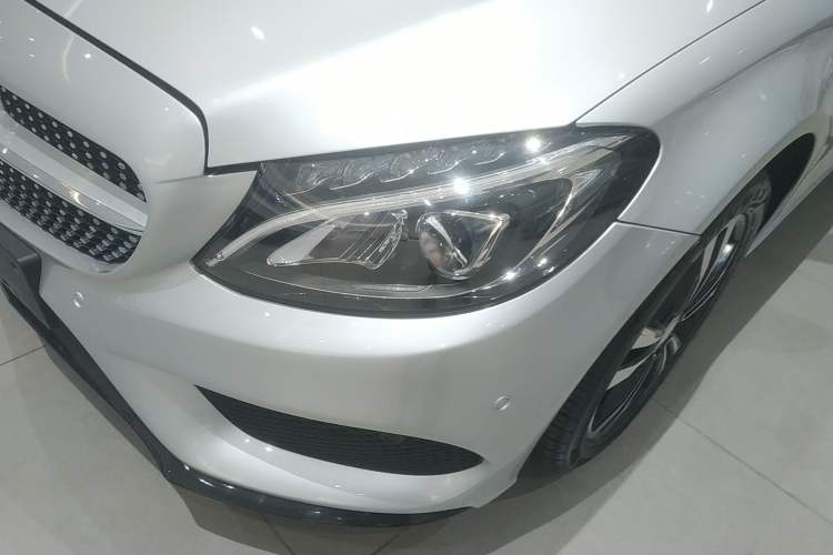 Used Mercedes-Benz C-Class 2017 Restyled C 200 Sport Edition
